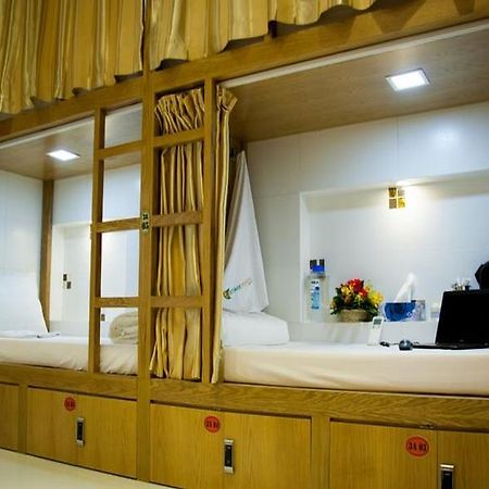 Vintage Hostel Saigon Thành Pho Ho Chí Minh Esterno foto