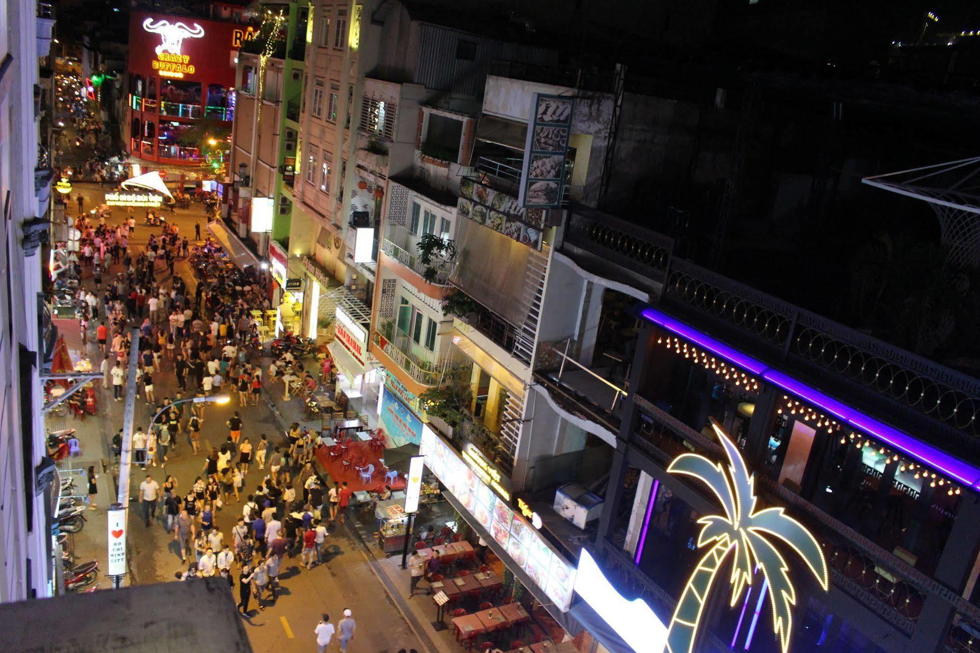 Vintage Hostel Saigon Thành Pho Ho Chí Minh Esterno foto